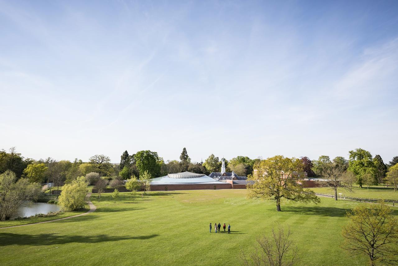 Hinxton Hall Hotel And Conference Centre 外观 照片
