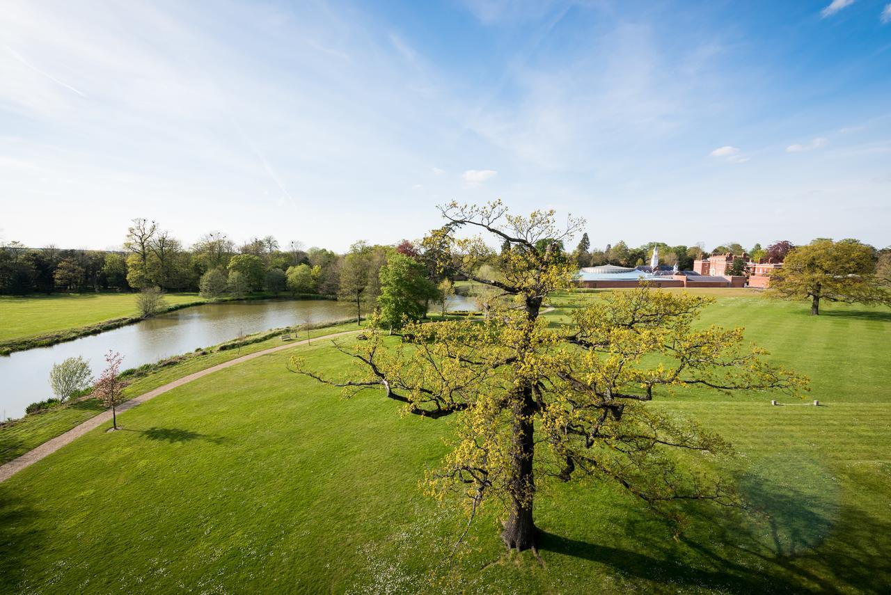 Hinxton Hall Hotel And Conference Centre 外观 照片